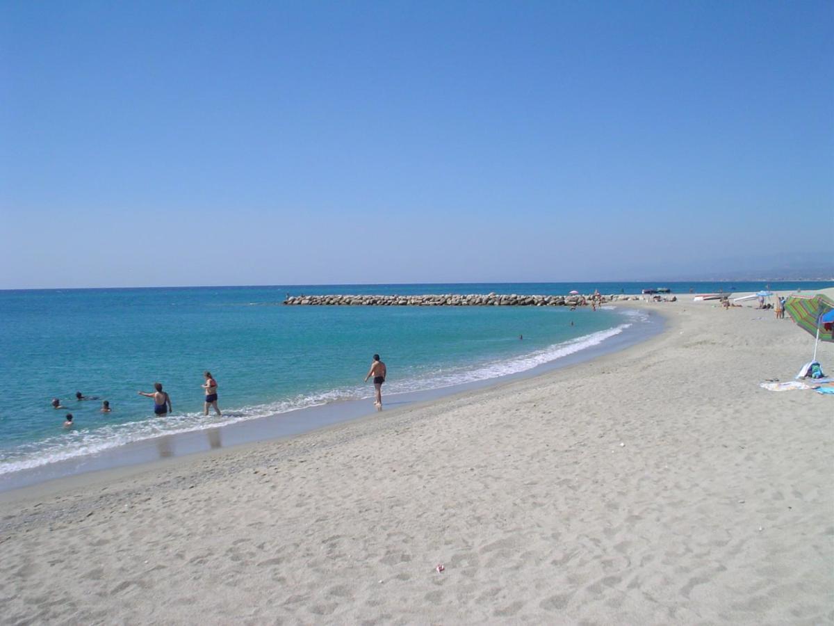B&B Acquachiara Roccella Ionica Luaran gambar